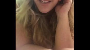 Tu milf Culona Manda video a amigo de Colombia si quieres verlo completo pásate a red XVIDEOS