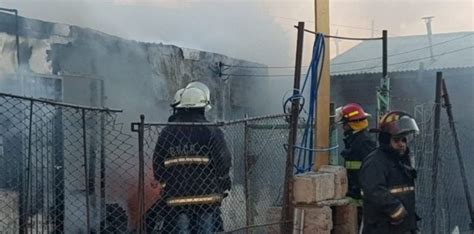 Una Familia Destruida Por El Fuego 3 Muertos Y 7 Hermanitos Quemados Por El Incendio De Una Casa