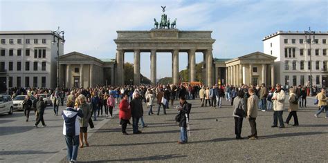 pariser platz berlin book  tours getyourguide