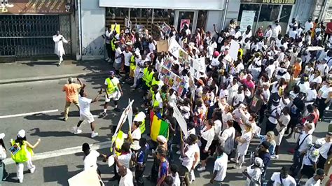 Réalité Actuelle on Twitter Angoulême Marche blanche en hommage à