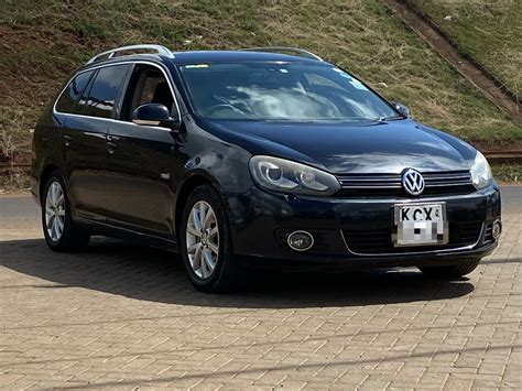 Volkswagen Golf Variant L Tsi Kai Karo Khalif Kairo Car