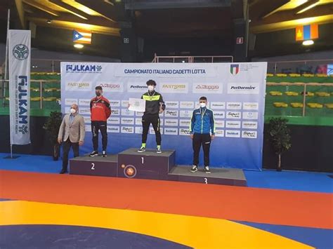 MEDAGLIA DI BRONZO AI CAMPIONATI ITALIANI Circolo Ilva Bagnoli