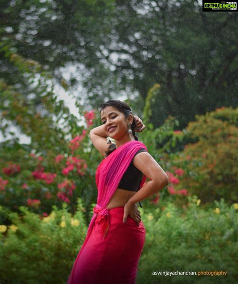 Actress Komalee Prasad Hd Photos And Wallpapers July 2019 Gethu Cinema