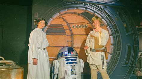 Luke Leia R2 D2 Disneyland After Dark Star Wars Nite YouTube