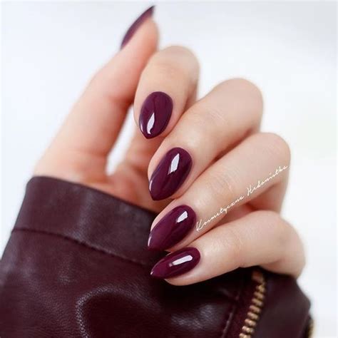 Amazing Dark Purple Color Nails In 2019 Nails Almond Nails Almond