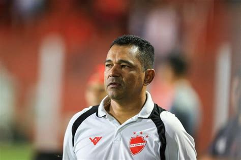 Glauber Ramos será o técnico do Goiânia no Goianão 2024