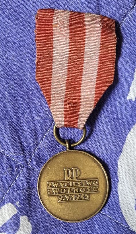 Medal Zwycięstwa i Wolności 1945 Myślibórz Licytacja na Allegro