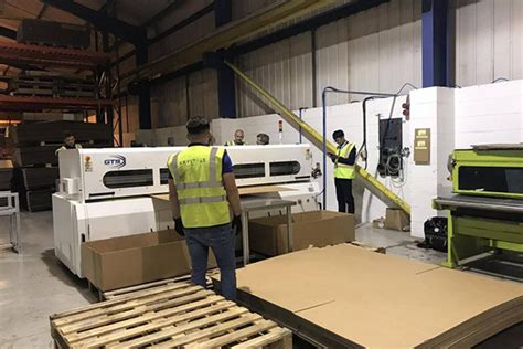 Aopack Automatic Box Making Machine Work In British