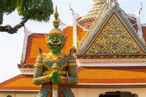 Details Of Pagoda S In Courtyard In The Royal Palace In Bangkok Stock