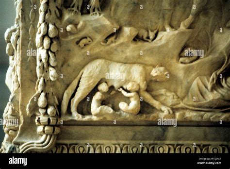 The Wolf Suckling The Twins Romulus And Remus Hi Res Stock Photography