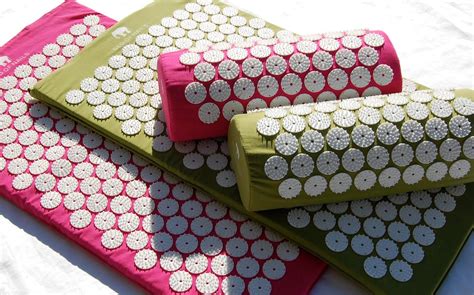 Pin On Bed Of Nails Acupressure Mat Pillow