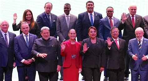 Sheinbaum propone cumbre para integración económica de América Latina