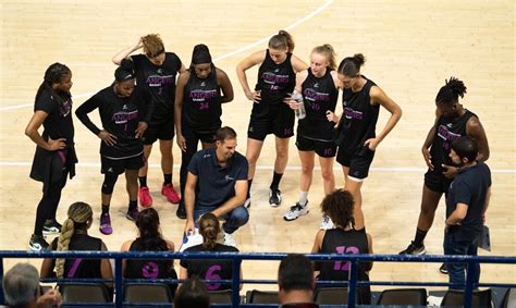 Landerneau S Impose Chez L Asvel Angers Commence Bien Bebasket