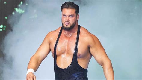 Popular AEW Star Still Thinks Highly Of Wardlow - WrestleTalk