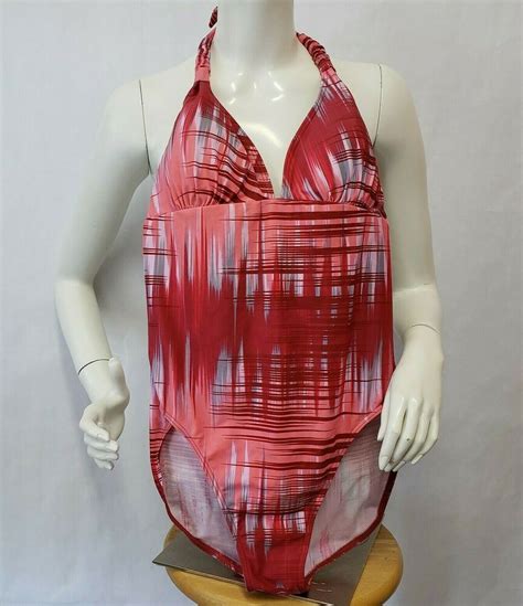 Caribbean Sand Womens 14 One Piece Swimsuit Halter Molded Cups Coral