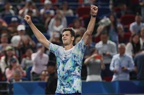 Hubert Hurkacz Clinches Thrilling Victory Over Andrey Rublev In Rolex