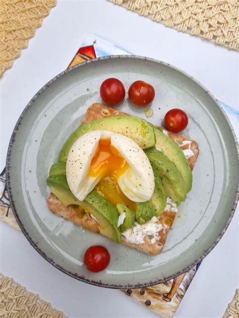 Toast Avocat Oeuf Mollet Recette Facile