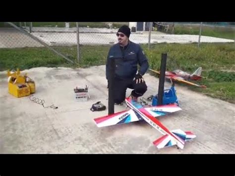 Come Atterrare Con Un Aereo Rc L Atterraggio Perfetto Youtube