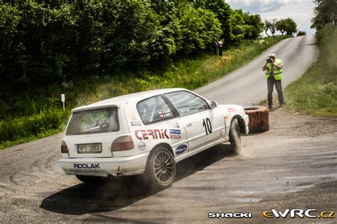 Hebr Filip Černík Tomáš Nissan Sunny GTi Podbrdská Rallye Legend 2016