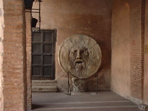 Bocca della Verità la vera storia di un simbolo di Roma