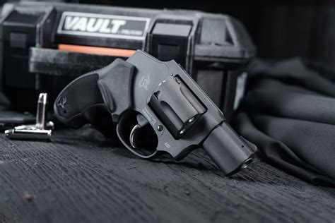 taurus   classic shrouded hammer revolver