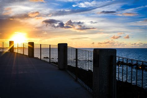 Sunset Water Scenics Nature 5K Dusk Horizon Over Water Outdoors