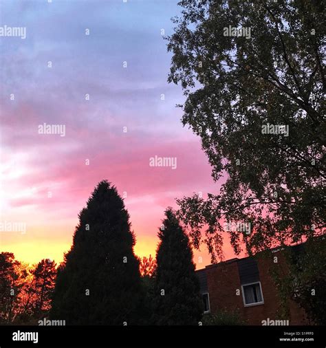 Evening Sky Autumn Hi Res Stock Photography And Images Alamy