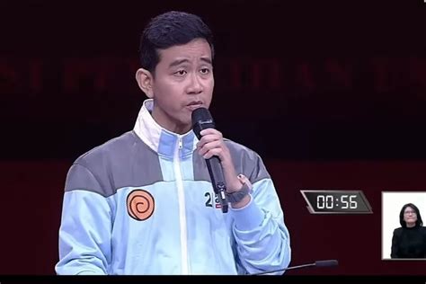 Momen Gibran Minta Maaf Ke Mahfud MD Di Tengah Debat Mohon Maaf Jika