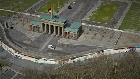 227 best Brandenburg Gate images on Pholder | History Porn, Tank Porn ...