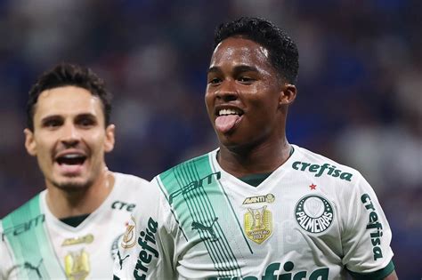 Casagrande exalta Endrick do Palmeiras e manda recado A 9 é dele