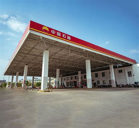 Prefabricated Steel Structure Gas Station Canopy Construction