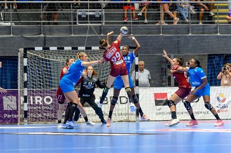 CSM Bucuresti Vs Rapid Bucuresti Women S Handball Roma Flickr