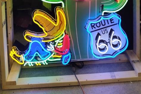 No Reserve Route 66 Siesta Motel Neon Sign For Sale On Bat Auctions