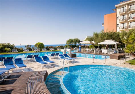 Grand Hotel Diana Majestic Diano Marina Italien Italieonline