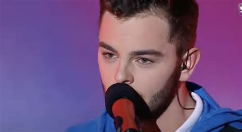 Lorenzo Fragola Parla Di Fedez E X Factor Ho Avuto Attacchi Di Panico