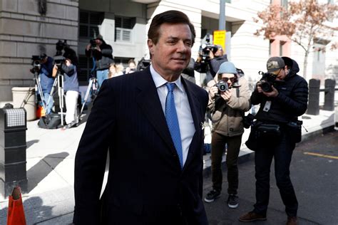 Ex Trump Campaign Chair Paul Manafort Due In Court For First Time Since His Deputys Guilty Plea