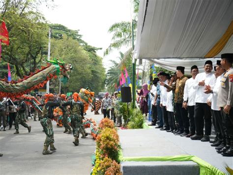 Berbagai Etnis Ikut Meriahkan Pawai Ta Aruf Pembukaan MTQ Ke 56 Tingkat