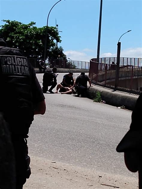 Vídeo Tiroteio Na Avenida Brasil Termina Com Dois Feridos E Dois