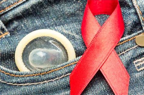 Tekan Penularan Hiv Pemkot Bekasi Sediakan Kondom