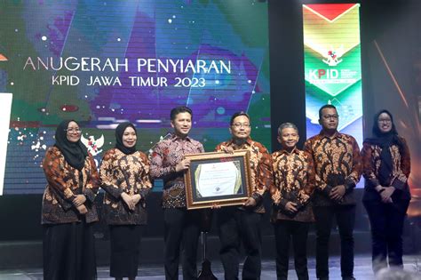 Daftar Lengkap Pemenang Anugerah Penyiaran Kpid Jatim Suara Surabaya