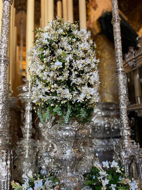 Elllamadorcsr On Twitter Orqu Deas En Las Jarras De La Virgen De Las