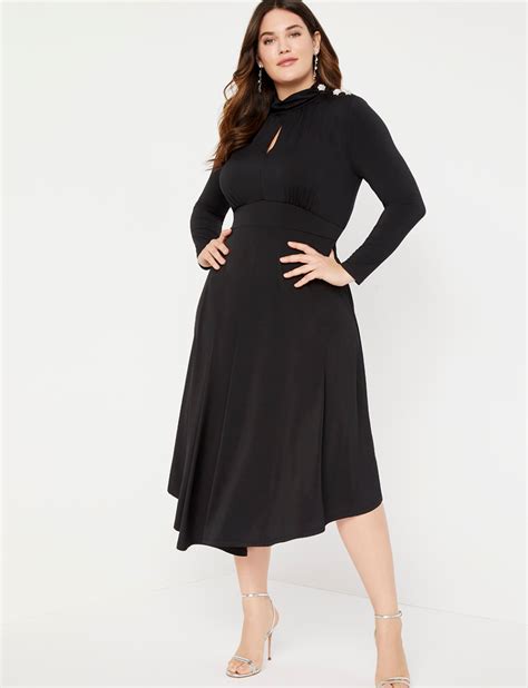 Keyhole Mock Neck Dress With Button Detail Women S Plus Size Dresses