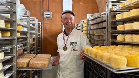 Un Breton Sacr Champion Du Monde Des Fromagers Le Parisien