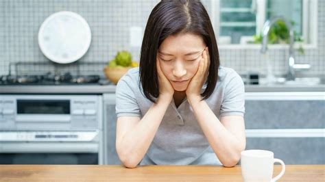 疲れがとれない、眠れない、膨満感日々の「不調」に対応｜消化力と睡眠力を高めるスパイスの使い方 ヨガジャーナルオンライン