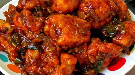 Chilli Chicken Indo Chinese Dry Chilli Chicken Recipe In Hindi Areem