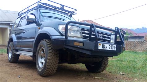 Tips For Renting A Car In Uganda The Pearl Of Africa