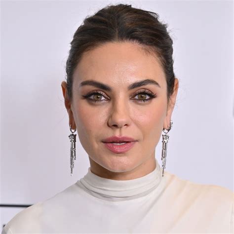 Mila Kunis Flaunts Her Toned Legs In A Ruched Mini Dress For Rare Red ...
