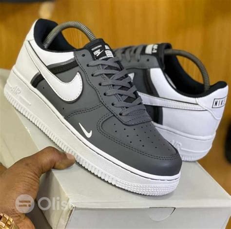 Shopping For Canvas Shoes Nike That Is Trendy Online Now