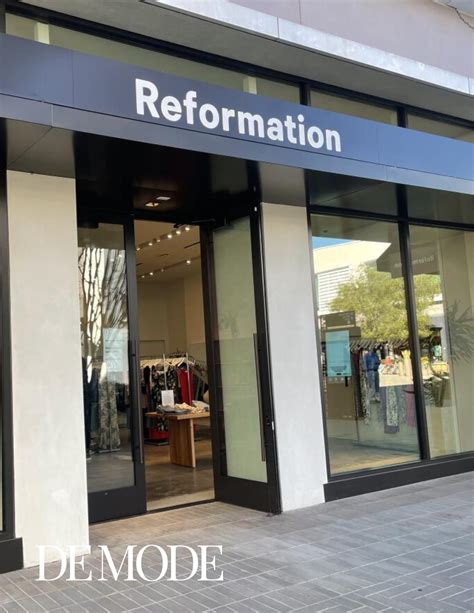 Roaman's fashion sales are breaking records for inclusive sizing 13