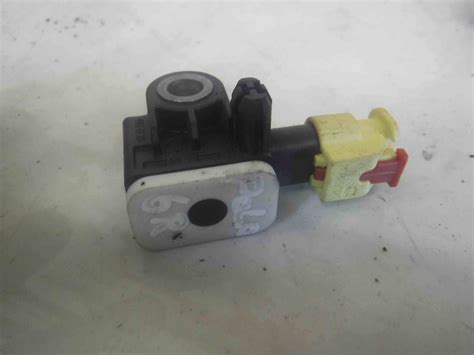 Volkswagen Polo 6R 2009 2014 Airbag Impact Crash Sensor 2H0959351